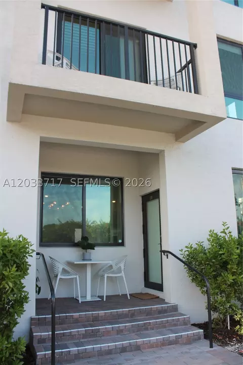 8265 NW 41 St #C-110, Doral, FL 33166