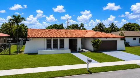 1330 SW 126th Pl, Miami, FL 33184
