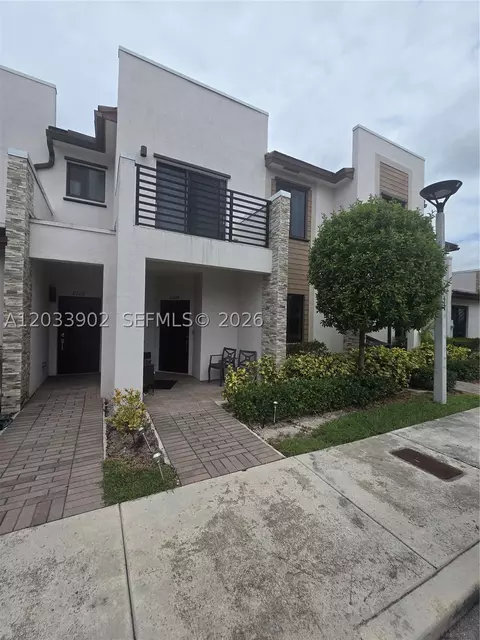 21124 NE 8th Ave, Miami, FL 33179