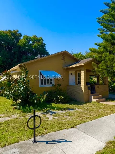1100 N 24th Ave, Hollywood, FL 33020