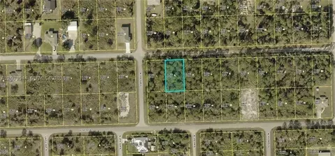 3517 62nd St W, Lehigh Acres, FL 33971