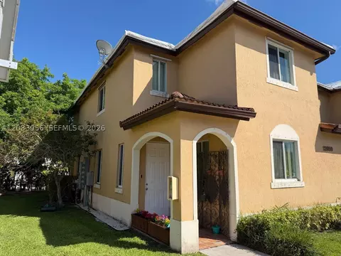12050 SW 268th St #7, Homestead, FL 33032