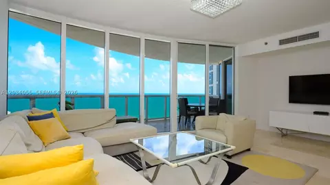 17201 Collins Ave #1508, Sunny Isles Beach, FL 33160