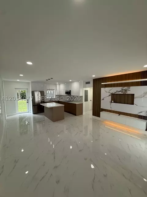 Other - 521 E 33rd St, Hialeah, FL 33013 photo 3 of 10