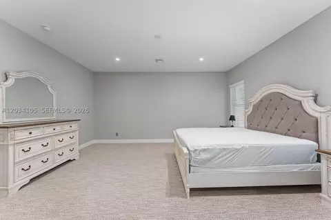 Bedroom - 2431 NE 20th Ave, Lighthouse Point, FL 33064 photo 2 of 4