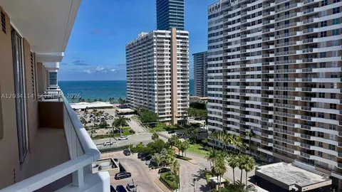 1965 S Ocean Dr #11K, Hallandale Beach, FL 33009