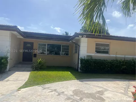 18715 NE 18th Ave, Miami, FL 33179
