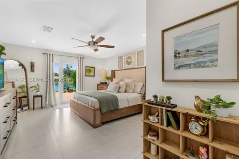 Bedroom - 8601 Dundee Ter, Miami Lakes, FL 33016 photo 1 of 4