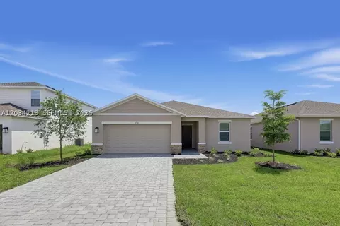 6754 Equinox Ln, North Fort Myers, FL 33917