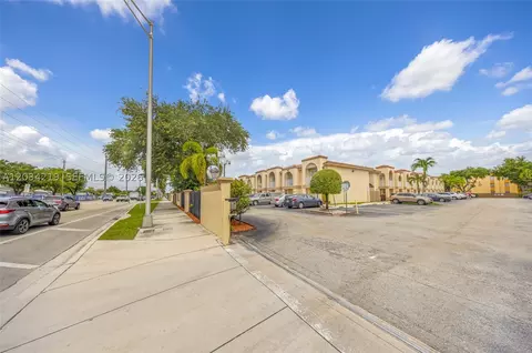 515 W 68th St #3, Hialeah, FL 33014 photo 6