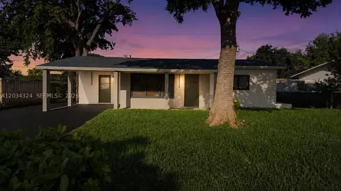 3140 NE 9th Ter, Pompano Beach, FL 33064