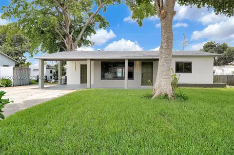 3140 NE 9th Ter, Pompano Beach, FL 33064