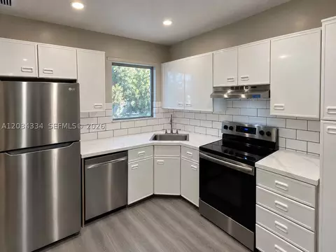 4761 NW 22nd St #42111, Coconut Creek, FL 33063