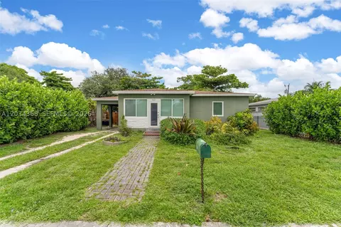 421 NW 105th St, Miami, FL 33150