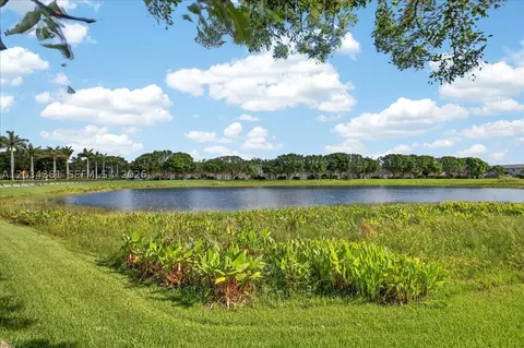 2491 SE 13th Ct, Homestead, FL 33035