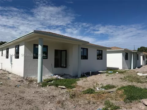 336 NW 11th St, Pompano Beach, FL 33060 photo 4