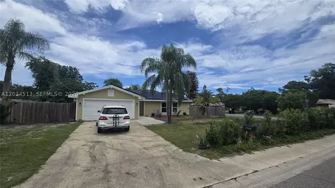 2845 Oak Lea Dr, Daytona Beach, FL 32119