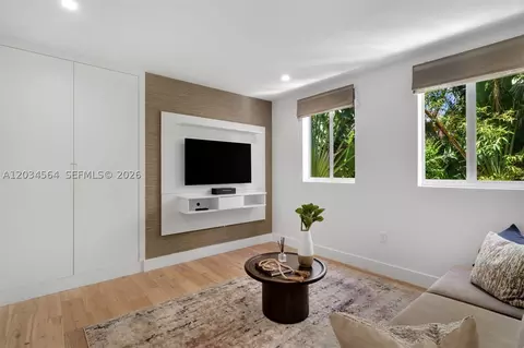 Other - 425 Harbor Dr, Key Biscayne, FL 33149 photo 10 of 17