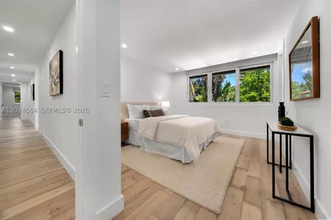 Other - 425 Harbor Dr, Key Biscayne, FL 33149 photo 9 of 17