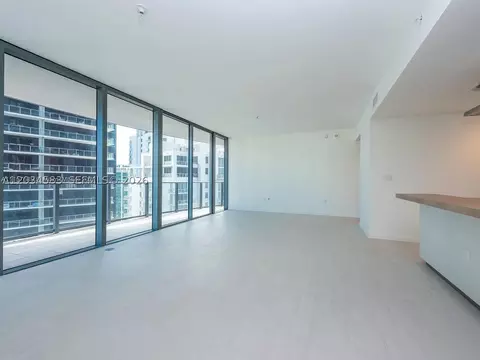 1000 Brickell Plz #3509, Miami, FL 33131