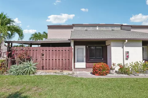 12939 Cherrydale Ct, Fort Myers, FL 33919