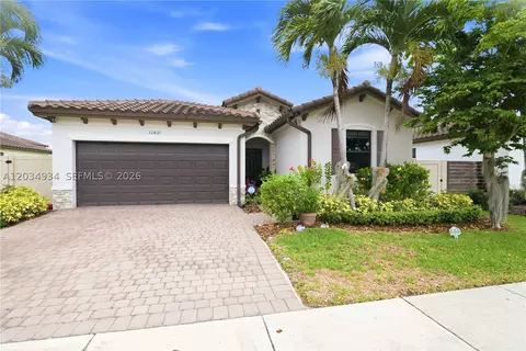 12831 SW 229th St, Miami, FL 33170