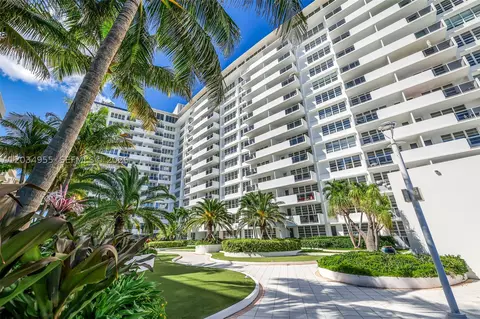 100 Lincoln Rd #502, Miami Beach, FL 33139