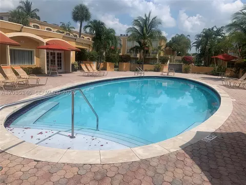 Exterior - 18101 NW 68th Ave #E105, Hialeah, FL 33015 photo 3 of 3