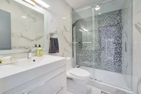 Bath - 6460 SW 133rd Dr, Pinecrest, FL 33156 photo 1 of 6