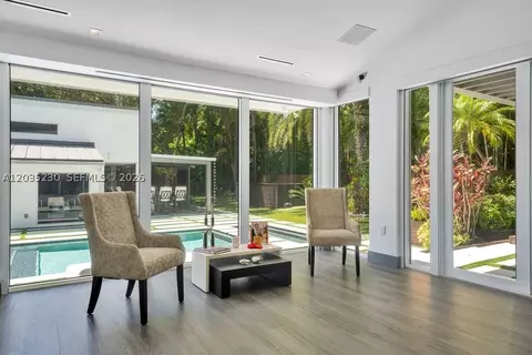 Living - 6460 SW 133rd Dr, Pinecrest, FL 33156 photo 4 of 4