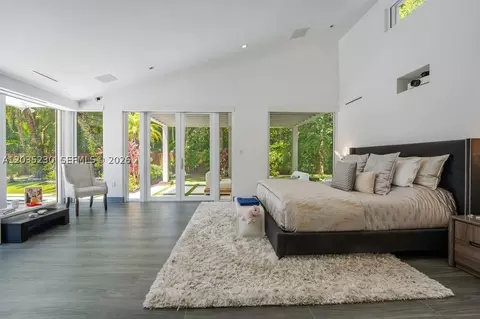 Bedroom - 6460 SW 133rd Dr, Pinecrest, FL 33156 photo 1 of 4