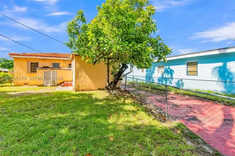 Exterior - 151 E 16th St, Hialeah, FL 33010 photo 5 of 7