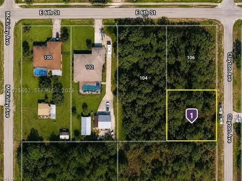 521 Clayton Ave, Lehigh Acres, FL 33972