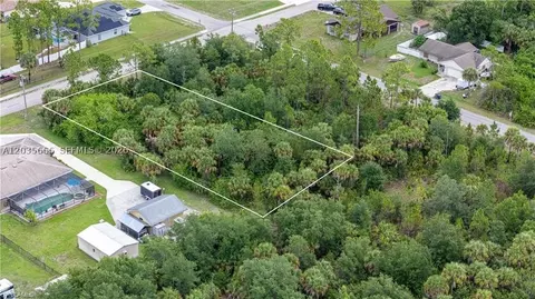 104 E 6th St, Lehigh Acres, FL 33972 photo 3