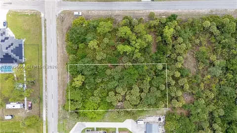 104 E 6th St, Lehigh Acres, FL 33972 photo 5
