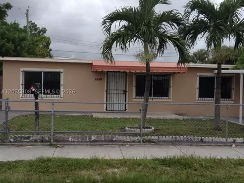1550 E 10th Ave, Hialeah, FL 33010 photo 2