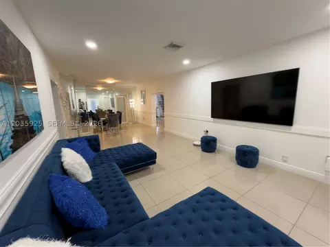 Living - 224 E 42nd St, Hialeah, FL 33013 photo 9 of 13