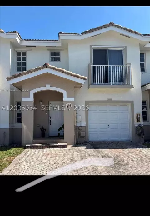 13982 SW 260th St #104, Homestead, FL 33032