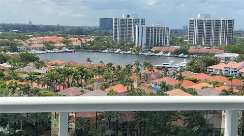 20505 E Country Club Dr #1639, Aventura, FL 33180