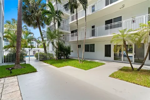 10001 W Bay Harbor Dr #202, Bay Harbor Islands, FL 33154