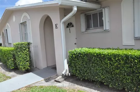 2784 E Dudley Dr E #E, West Palm Beach, FL 33415
