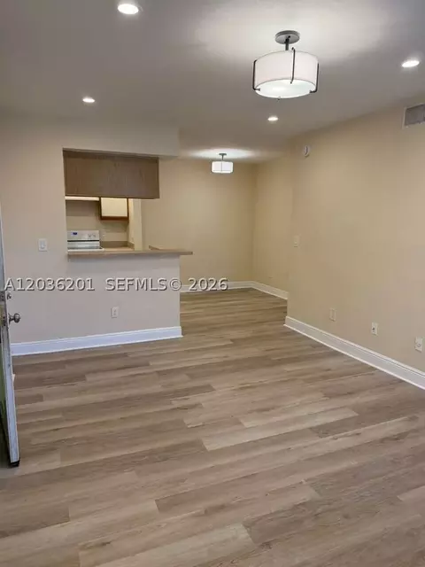 1247 SW 46th Ave #1306, Pompano Beach, FL 33069