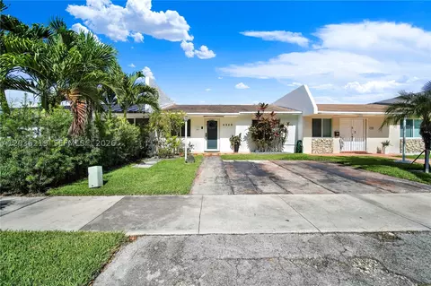 4260 SW 68th Ct, Miami, FL 33155