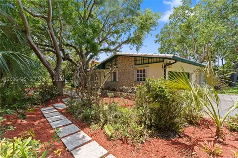 15200 SW 88th Ave, Palmetto Bay, FL 33157
