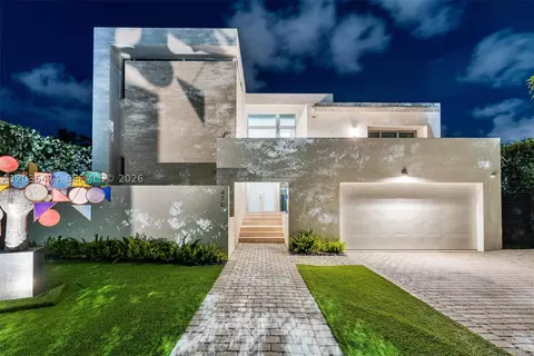 470 S Shore Dr, Miami Beach, FL 33141