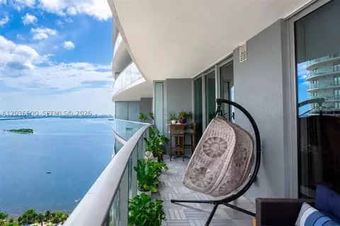 488 NE 18th St #3007, Miami, FL 33132