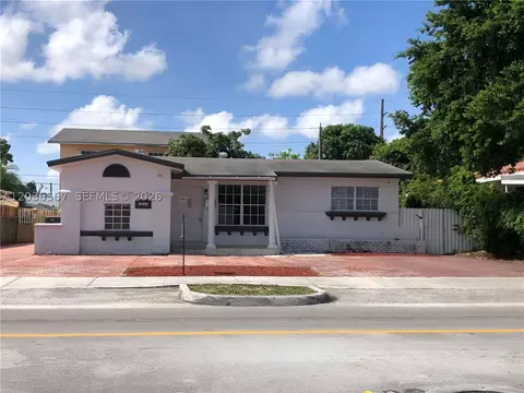 447 E 32nd St, Hialeah, FL 33013