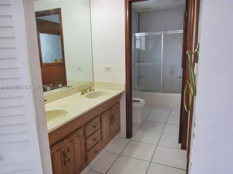 Bath - 447 E 32nd St, Hialeah, FL 33013 photo 2 of 2