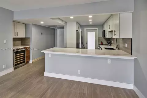 2940 N Course Dr #311, Pompano Beach, FL 33069