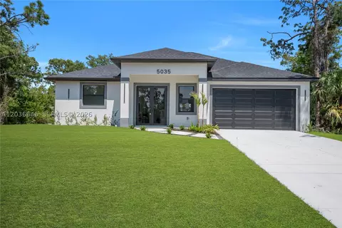 Exterior - 5035 Spinnaker Rd, Labelle, FL 33935 photo 1 of 6
